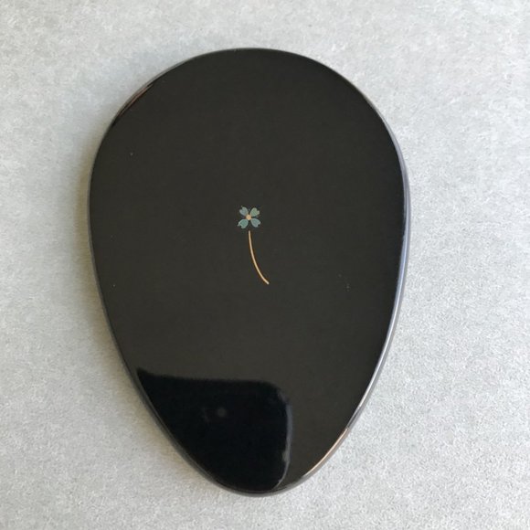 Wajima lacquer Hand mirror, Handcrafted, Four-Leaf Clover, New without Tag - Picture 1 of 6